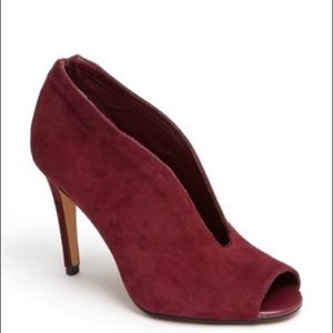 Halogen Katrina Bootie Burgundy size 8.5M